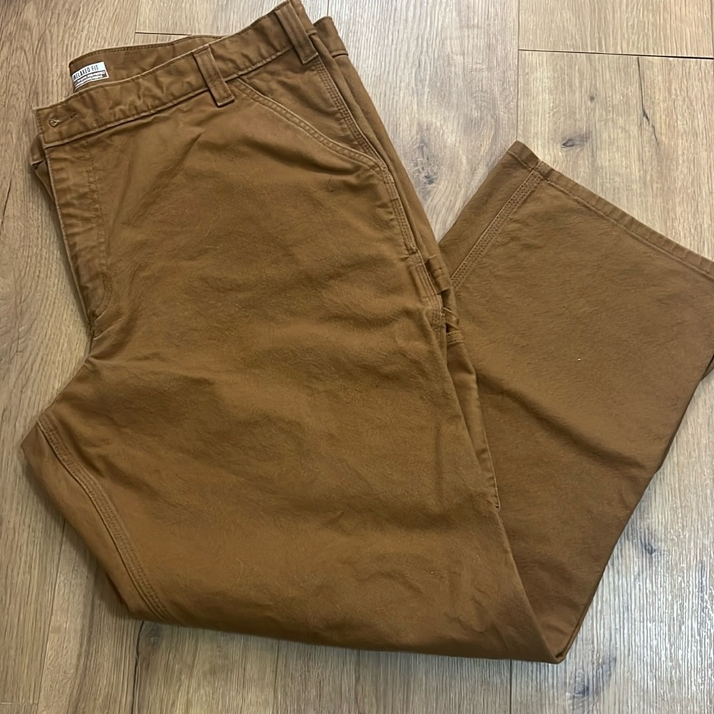 Size 42 x 30